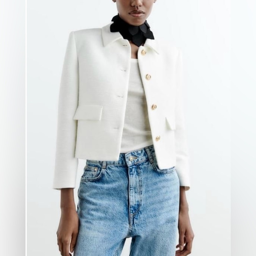 ZARA Textured Cropped Blazer Jacket with Gold Buttons